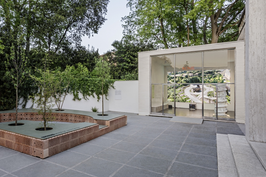 Hof Rom c Hertha Hurnaus