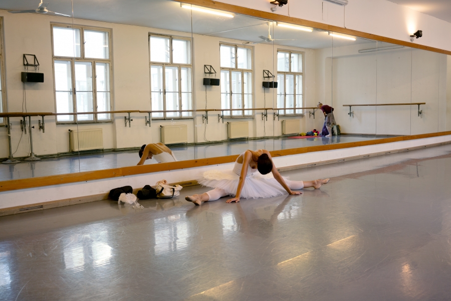 Rehearsal for Swanlake 1 2023Anna Jermolaewa