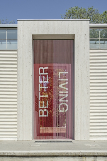 Fassade c Hertha Hurnaus